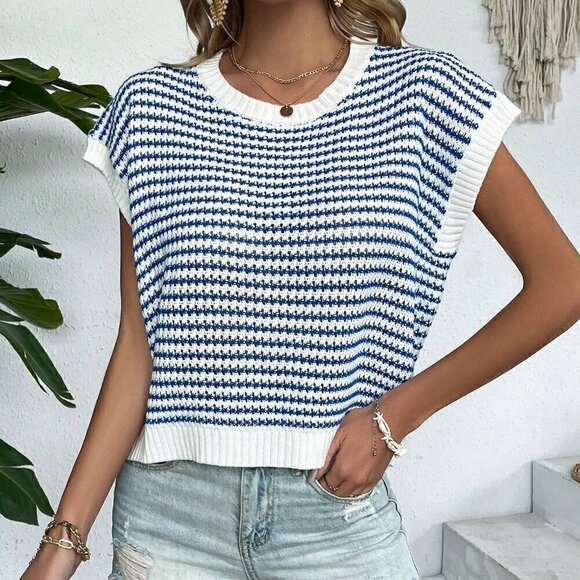 White Casual Women's Knit Mix Striped Round Neck Loose Knit Top - Picture 3 of 8